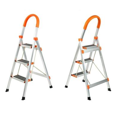 China Folding Ladders Aluminum Household Ladder wide step with rubber Sold in Aisan for sale