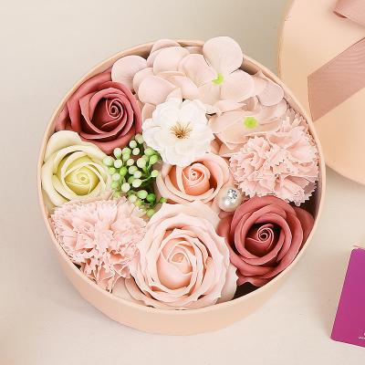 China Round Dry Roses Gift Box Valentine's Day Valentine's Day Gift Box Valentine's Day Bouquet Boxes With Clear Band for sale