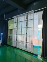 China 75% Pantalla LED transparente Espacio de instalación interior/exterior en venta