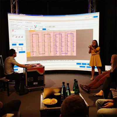 China HD P2 Indoor Colorful Led Displays Advertising Board Led Wall 14 Bits for sale