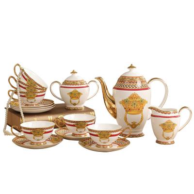 China 15 Viable Pieces Of Exquisite European Ceramic Gift Set British Royal Gold Tea Set Porcelain Coffee Set for sale