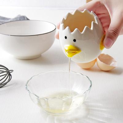 China Viable Kitchen Ware Cute Ceramic Chicken Shape Egg White Yolk Separator for sale