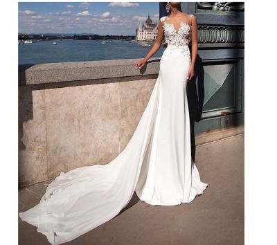 China 2021 anti-static best selling sleeveless bridal dress long tail sweetheart even neck dress with tail in white wedding dress for sale