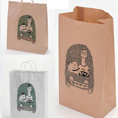 China Reusable Reusable Christmas Paper Bag Kraft Paper Bags , bolsas de papel reusable shopping paper bags logo printed for sale