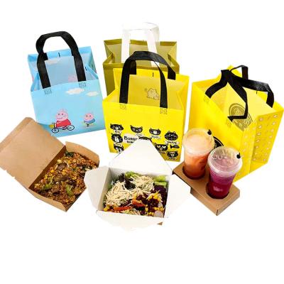 China Restaurant Carrier Reusable Hot Takeaway Thermal Fast Food Delivery Non Woven Bag Customized Customized LOGO for sale