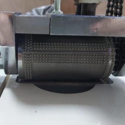 China Advertising Company Ultrasonic Lace Machine For Disposable Face Mask Making for sale