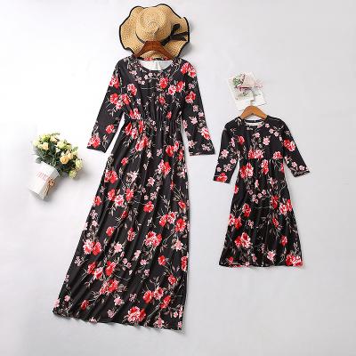 China Breathable Clothes Kids Girls Boutique Mom and Kids Flower Printed Long Mommy and Me Dress Fall Matching Outfits for sale