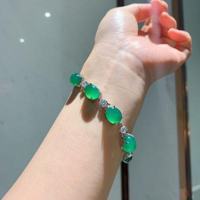 China Wholesale Green Round Vintage Chalcedony Jade Fluorescent Jade Bangle Diamond Jade Bracelet Ladies Jewelry Birthday Gift Jewelry Birthday Gift for sale