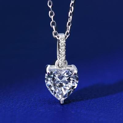 China MU Jing Jewelry 925 High Carbon Love Diamond Love Clavicle Chain CLASSIC 7X7INS Silver High Carbon Pendant Necklace Diamonds Necklace for sale