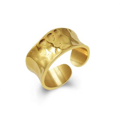 China Punk Thick 18K Gold Plated Stainless Steel Finger Rings Women Man Hammered Punk Ring for sale