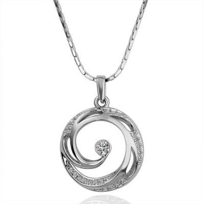 China Hot Selling Romantic Fashion Stainless Steel Hollow Statement Pendant Chain Necklace for sale