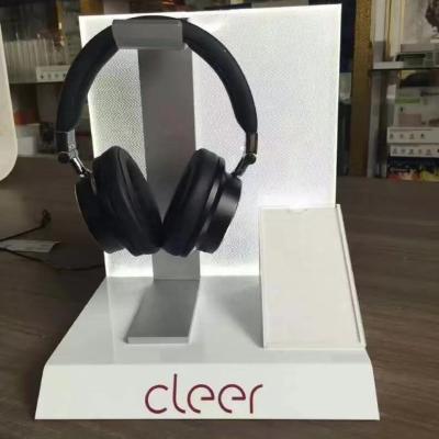 China Recycleable Good Quality Custom Retail Plastic Muttahida Majlis-e-Amal Earphone Stand With USB Charging Connector for sale