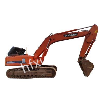 Chine 300 Excavateur Doosan utilisé Système hydraulique de 30 tonnes à vendre