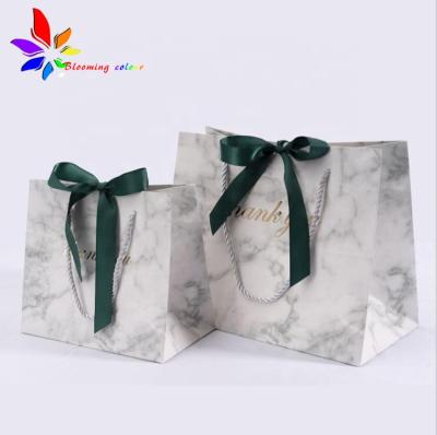 China Recyclable Custom Wholesale Printing Logo Jewelry Paper Bag Gift Paper Bag for sale