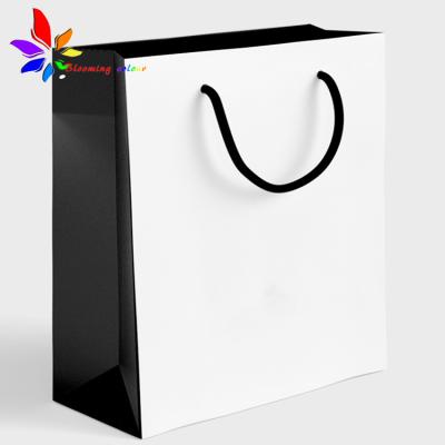 China Fashion Recyclable High Quality Custom Jewelry Packaging Paper Bag Laminated Art Paper Bag White With Logo Print for sale