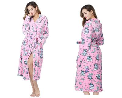 China Wearable Made in China Top Quality Hotel Pajamas Sleepwear Printed Hooded Bathrobes for sale