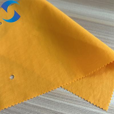 China 99gsm 100% 228T Nylon Taslon Fabric Yellow Colour For Lining Te koop