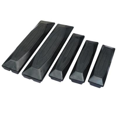 China D80A-12 Bulldozer Track Shoes Assy 154-32-01001 Rubber Track Shoe 450mm Wide Excavator Track Pads for sale