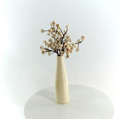 China Minimalist Make To Order Dried White Chinese Tallowtree Flowers Dried Mini Flowers Flower Garland Bouquet for sale