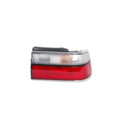 China 81551-1A580 81551-1A580 1988-1992 Side For Corolla Red Driver Side Signal Chrome Taillight Sedan Corolla Sedan 1988-1992 for sale