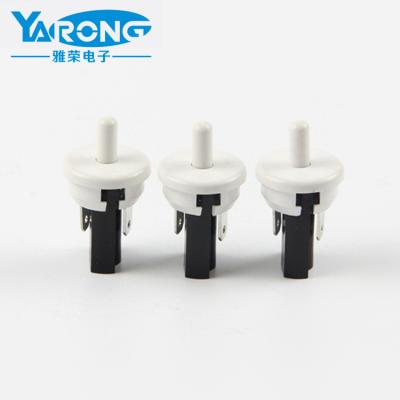 China Wide Use Yalong Supplier Good Waterproof No Push Flashlight Button Switch NC for sale