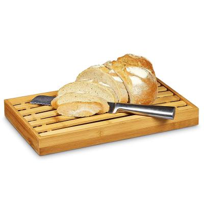 China Viable Manufacturer Wholesale Compact Bamboo Bread Cutting Board Slicer With Crumb Tray for sale