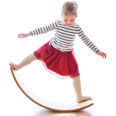 China Custom Hot Selling Eco-Friendly Educational Wooden Surf Science Toy Kids Balance Board for sale