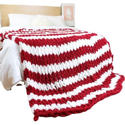 China Factory Price Simple Handmade Christmas Soft Warm Chunky Knit Blanket Chenille Throw Cozy for Sofa Bed Home Decor for sale