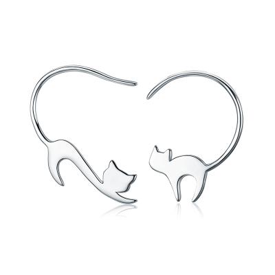 China Solid 2021 Fashion Personalized Animal Shape 925 Sterling Silver Pierced Earrings 925 Sterling Silver Earring Women for sale