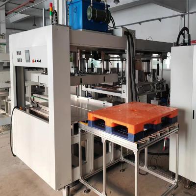 China PE PP PVC Plastic Welder Frequency 50HZ Hot Plate Servo Plastic Pallet Making Machine for sale