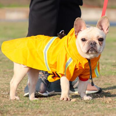 China Material impermeável Pet Raincoat Tipo Poncho Big Dog Roupas de animais de estimação Roupas e acessórios à venda