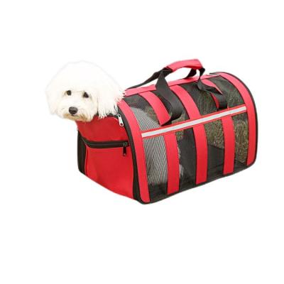 China Bolso portátil para perros y gatos con malla transpirable en cuatro lados Jaula plegable para mascotas en venta