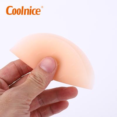 China Silicone Nipple Cover Wholesale Price Silicone Bra Breast Pad Nipple Cover for sale