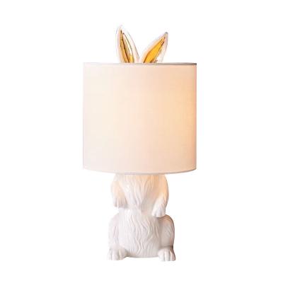 China Bedroom girl table lamp children's room modern minimalist creative cute rabbit resin table lamp for sale