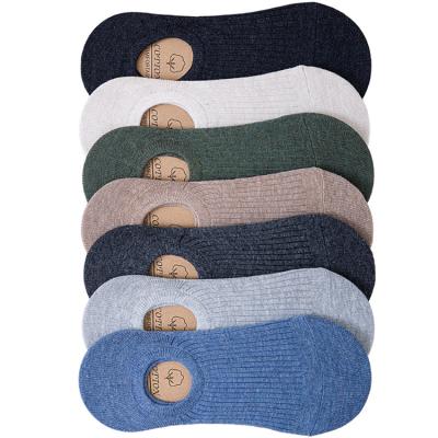 China Anti-foul custom sock cheap price men no show sock solid color cotton anti slip invisible socks for men for sale