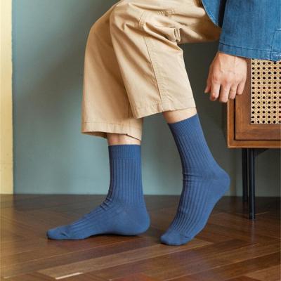 China 2021 New Fashion Socks Men's Antibacterial Cotton Crew Socks Solid Color High Quality Custom Tube Long Dress Socks Male for sale