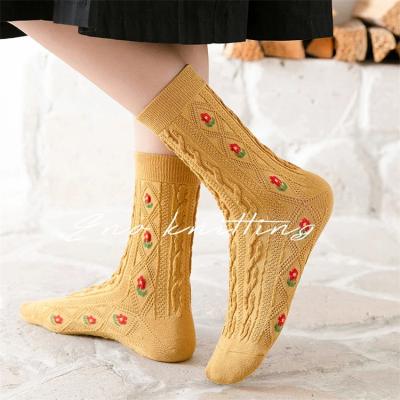 China Anti-foul custom jars fashion women jacquard jars flower soft cotton Japanese long socks for women Dropshipping for sale