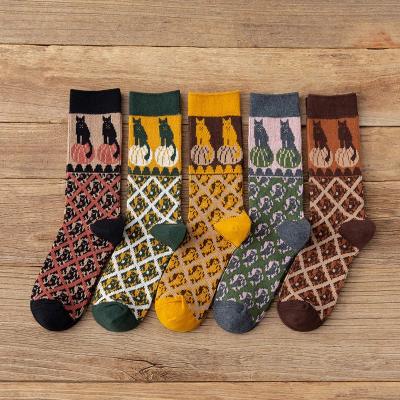 China Anti-fault fashion jars women 2021 Korean High Quality Cotton Crew Socks Autumn New Cartoon Funny Women Socks Dropshipping for sale