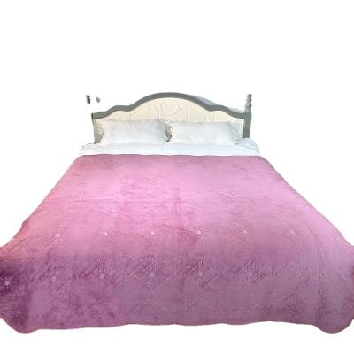 China Nondisposable High quality Home winter Pink Crystal velvet Queen size super soft Cotton quilt set for sale