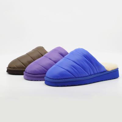 China New HOT SLIPPERS Excellent quality fluffy fur models casual nylon house slippers best for women for sale