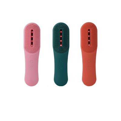 China 2021 new design electric face brush face beauty cleaning instrument silicone sonic facial massager for sale