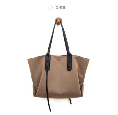 China Light Luxury Casual Haoen 2023 New Oxford Cloth Camel Women's Tote Shopping Bag 2 In 1 Set  Large Capacity Mommy Bag Lady Handbag for sale