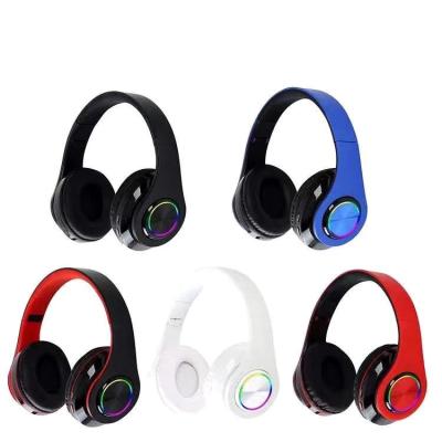 China Can Good Wireless Headset Easy Foldable Headband Gaming Sale B39 With Microphone LED Moving Light Earphone for sale