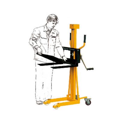 China Widely Used AMF Series Mini Hand Winch Stacker with 1100mm Lift Height for sale