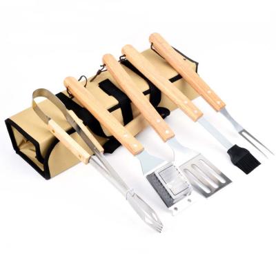 China 5pcs BBQ Grill Tool Kit Handle BBQ Gift Set Cloth Bag Easily Cleaned Stainless Steel Wooden Package for sale