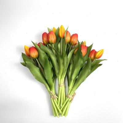 China Fashional 2021 Gift/Decor Most Popular Wholesale High Quality Customized Colors Real Touch Artificial Latex Tulip Flowers for sale