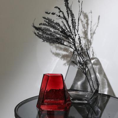 China exquisite & Durable Handmade Geometric Modern Simple Container Style Mini Greenhouse Glass Vase Flower Arrangement for Home and Office Table Decor for sale