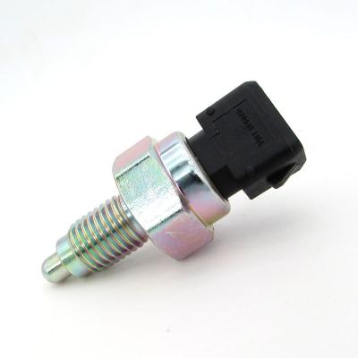 China The best-selling car reversing lamp switch is suitably priced 020945415A for Jetta 6*3.5*3CM for sale