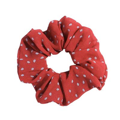 China Retro dot hair scrunchies women girls plaid fabric scrunchies band ring scrunchies custom simple head ties hair ties for sale