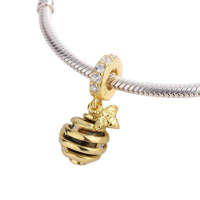 China Hiphop 925 Sterling Silver Hive 18k Gold Plated Bee Dangle Charm For DIY Bracelet Women Jewelry Making for sale